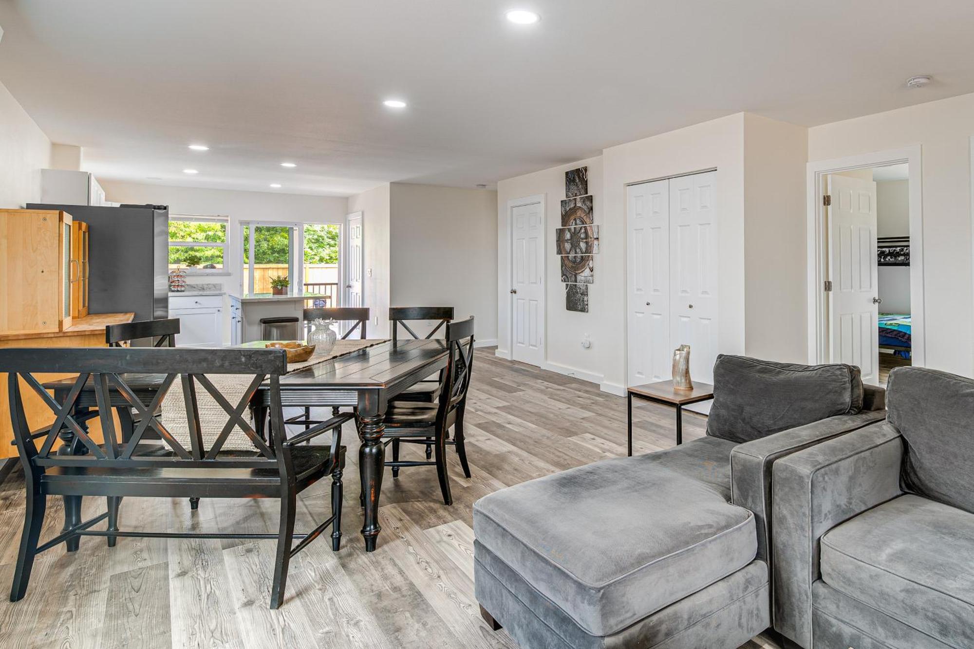 Вилла Charming Westport Abode With Hot Tub, Deck And Yard! Экстерьер фото