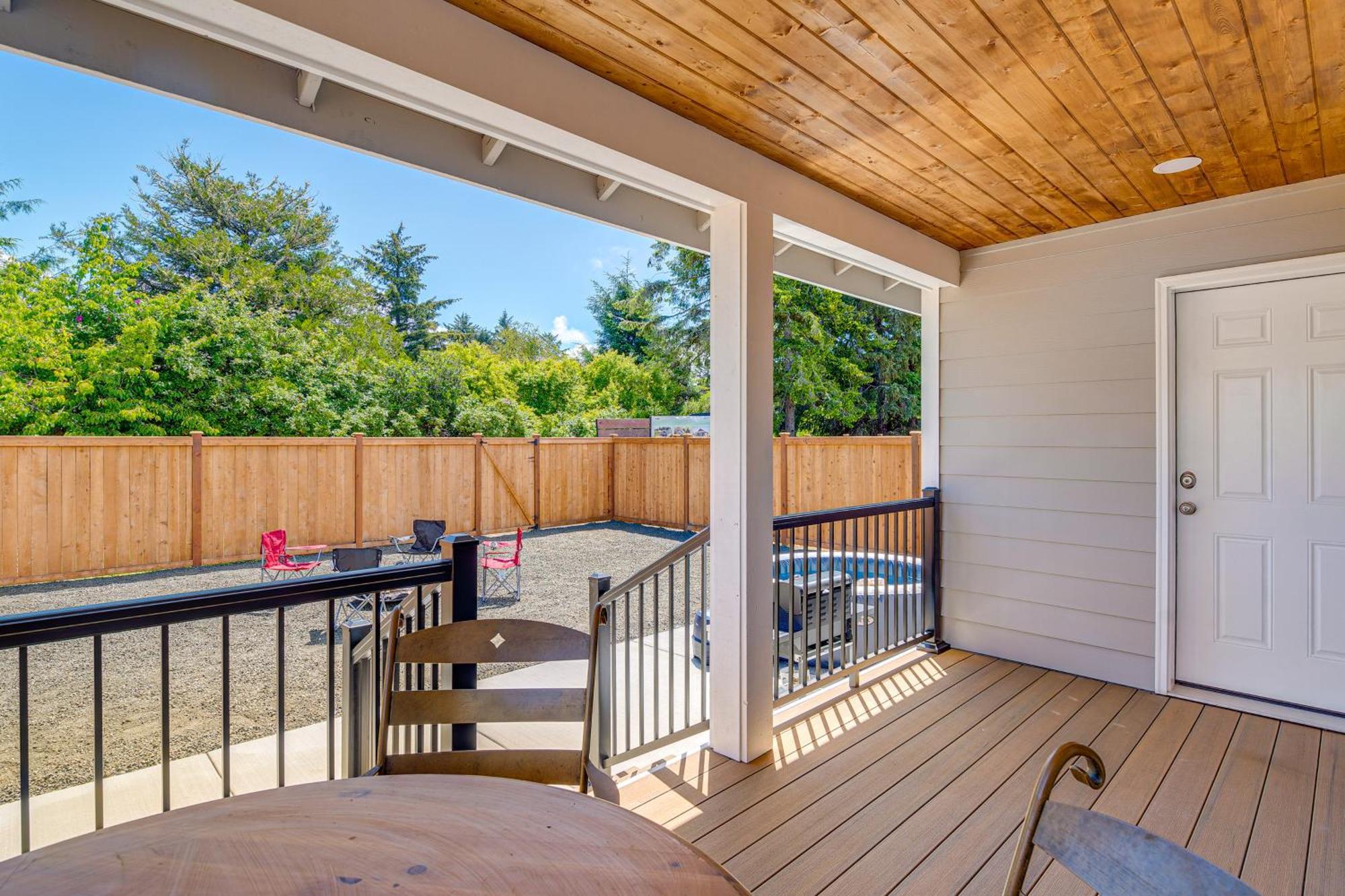 Вилла Charming Westport Abode With Hot Tub, Deck And Yard! Экстерьер фото