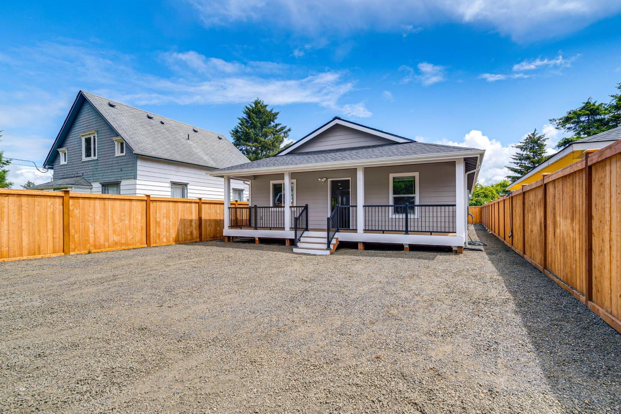 Вилла Charming Westport Abode With Hot Tub, Deck And Yard! Экстерьер фото